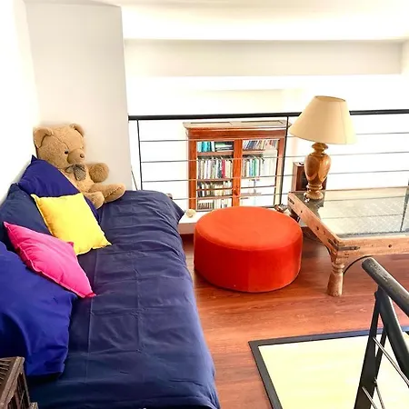 Patio 3 Centre Il Y A Cher C Est Moins Bien Bed & Breakfast Pezenas